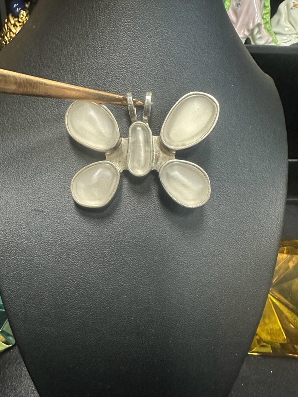 Rebecca Collins Butterfly Cabochon glass Pendant Setting - Silver Tone